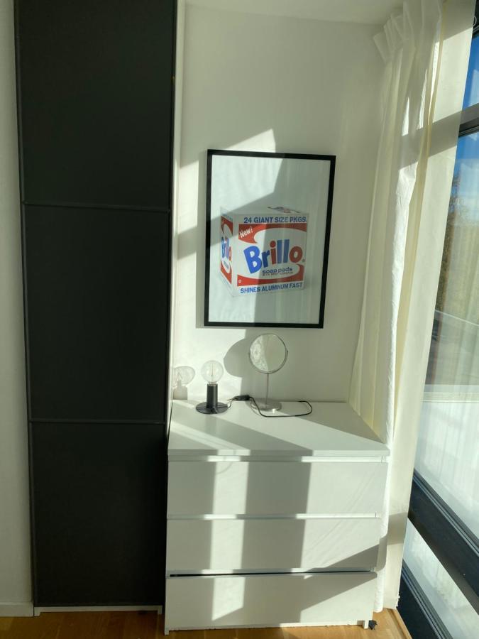Exclusive 2 Level Etage Next To Arlanda-City Metro Ville de Ville de Stockholm Extérieur photo
